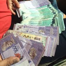 Belajar membaca dan mengeja ayat mudah part 1. Ringgit Malaysia Dijangka Jatuh Kepada Rm4 50 Muhammad Alim Munen The Winning Team