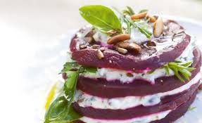 Millefeuille De Betterave Au Chevre Par Julie Andrieu Recette Alimentation Betterave Julie Andrieu