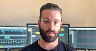 Mixing & Mastering Engineers, Producers & Songwriters who worked with Linda  Zombiena