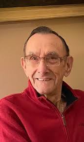 Ann Malay's Instagram, Twitter & Facebook