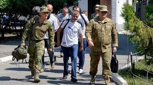 Они проходят в воинских частях ежегодно. Ejchan Rezervistov V Etom Godu Zhdut Voennye Sbory