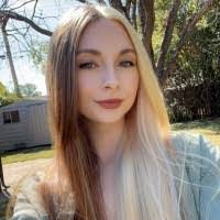 Krista Ingram's Instagram, Twitter & Facebook