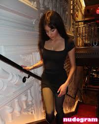 Ellysa Yagho  ellysa.yagho Procurene gole OnlyFans fotografije 3 -  Nudogram v2.1