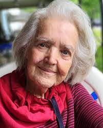 Wendy Crabtree's Instagram, Twitter & Facebook