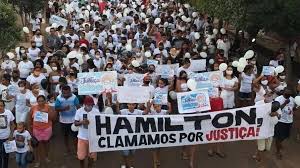 During this event, he kept celonice with. Ofhdnociqiym4m