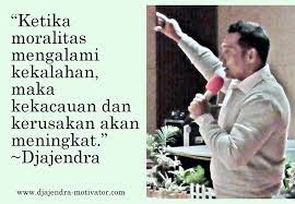 Moral bertindak sebagai motivasi untuk menjalani kehidupan yang baik sementara nilai dapat disebut sebagai intuisi. Menguatkan Moralitas Pribadi Motivasi Djajendra