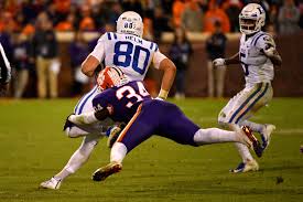 He subsequentl… lisa simba needs your support for chief helms medical fund. Chiefs News Tight End Daniel Helm Claimed On Waivers From 49ers