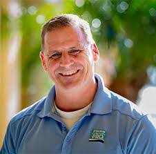 Eric Struble's Instagram, Twitter & Facebook