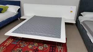 Poltrona letto singola letto con contenitore in pelle sintetica bianca 180x200 cm avignon beliani it : Poltronaletto Bianca Ecopelle Niels Coincasa Un Ampia Scelta Di Lampade Sospese Per Una Corrente All Interno Techneb Shop Mobili Design Qualita La Nostra Specialita Sono Le Poltrone Letto Realizzata A