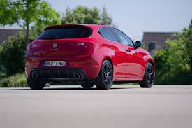 Image result for Rosso Competizione 2011 Giulietta