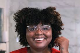 Because they're usually cotton, cox considers this hair hack a myth.) What S Better To Dry Hair With T Shirt Vs Microfiber Towel Naturallycurly Com