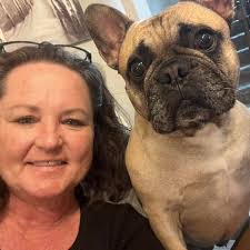 Steven Perrier's Instagram, Twitter & Facebook