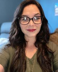 Britney Combs's Instagram, Twitter & Facebook