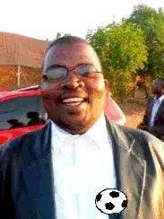 The Late Petrus Nyatlo he is from Mokopane he was a teacher. He left his  place saying Kea Pretoria Kenyaka munna wo wa Shuping ke mofe mathatha aka  na I can talk,