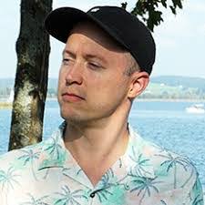 Daniel Wimmer's Instagram, Twitter & Facebook