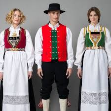 But as for me, even if it wasn't for the honor of old traditions. Os Kvinne Og Mannsbunad Norsk Flid Nettbutikk Og Bunader