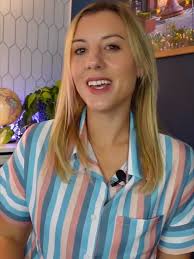 Kayla The English Teacher