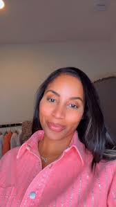 After 15 years of building @shopsonyabees , I pressed pause for a year to  lay the groundwork for a new brand @timelessessentials_ While away I  brought in a partner to lead the reins and focus