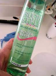 This works especially well with dirty hair, but sleeping in braids is a fantastic way to make your straight hair wavy. How To Curl Your Hair Wavy Curls Style Wavy Curls How To Curl Your Hair Hair Curling Tutorial