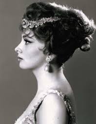 Lolollbrigida's Bulgari jewelry auctioned for charity