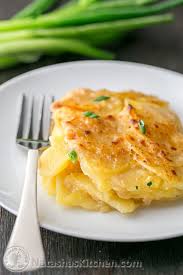 Scalloped Potato Gratin Recipe The Skinny Version Natashaskitchen Com Scalloped Potato Recipes Recipes Potato Gratin Recipe