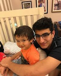 Brothers In Arms Taimur Ali Khan And Ibrahim Ali Khan Follow Filmywave Taimur Taimuralikha Sara Ali Khan Taimur Ali Khan Kareena Kapoor