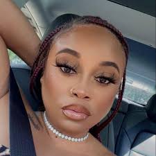 Darius Collins (@oh_she_tropical) • Instagram photos and videos