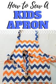 Sew A Simple Kids Apron With This Free Diy Sewing Pattern For A Children Ages 2 To 8 Years Old Kids Apron Child Apron Pattern Kids Apron Pattern Free