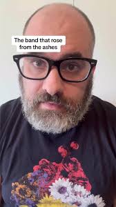 When the field's wide open I'll pick the horse who's got the biggest heart  #music #musicstory #musichistory #punkrock #punkrockhistory #90smusic