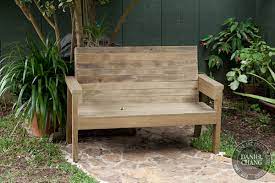 Attach 1×6 slats to the seat frame and secure them into place with 1 1/4″ screws. 2x4 Garden Bench Plans Myoutdoorplans Free Woodworking Plans And Projects Diy Shed Wooden Playhouse Pergola Bbq