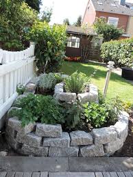 Krauterschnecken Krautspirale Spiral Garden Herb Garden Design Vegetable Garden Design