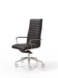 Fauteuil en cuir beige de très bonne qualité et très propre se bascule avec poignée. Fauteuil De Bureau Cuir Tery Achat Fauteuil Bureau Cuir 499 00