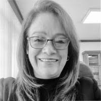 Yaneth Gonzalez Email & Phone Number