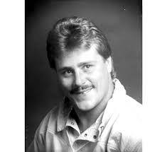 James Macqueen's Instagram, Twitter & Facebook