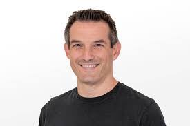 Brett Thorne's Instagram, Twitter & Facebook