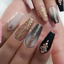 Uñas acrílicas by norma peña, piedras negras. Lasvegasnailtech Lasvegasnails Sincitynails 702nails Lvnails Nevadanails Hudabeauty Hudabeauty Nails Design With Rhinestones Gorgeous Nails Bling Nails
