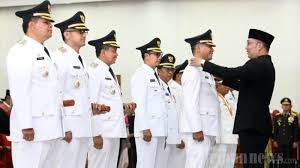 Maybe you would like to learn more about one of these? Gubernur Wahidin Halim Surati Mendagri Minta Sk Pelantikan Kepala Daerah Terpilih Diterbitkan Tribun Banten