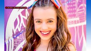 She is rated as a versatile performer, dancer, youtuber, and inventor and has. Symonne Harrison Bio Age Height Net Worth 2021 Bf C
