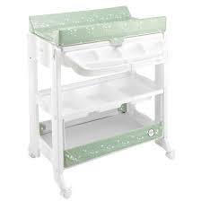 Lit de voyage et accessoires sommeil. Decouvrez Les Tables A Langer Bebe Plan A Langer De Salle De Bain Aubert