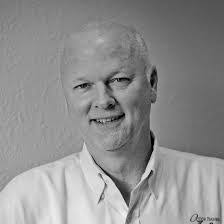 Scott Bunce's Instagram, Twitter & Facebook