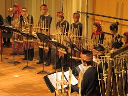 Angklung Adalah Alat Musik Tradisional Yang Berasal Dari Jawa Barat Musik Tradisional Musik