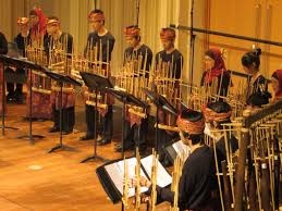 Saluang terbuat dari bambu tipis yang disebut dengan talang. Angklung Adalah Alat Musik Tradisional Yang Berasal Dari Jawa Barat Musik Tradisional Musik