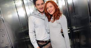 Он играл успешного, дерзкого и беспринципного адвоката артура волкова, который ради вознаграждения защищал даже убийц. Natalka Denisenko I Andrej Fedinchik V Gostyah U Tochka Net Veb Konferenciya Onlajn Na Conferences Tochka Net