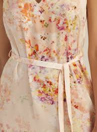 Stylová trička přesně podle nejnovějších trendů. Pietro Filipi Dress Dk5908167sea