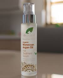 She needed something that would help bring her hair back to its optimal health so she created argan oil hair serum. Review Dr Organic Moroccan Argan Oil Hair Treatment Serum Blabber Beauty