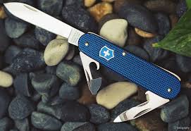 Pin On Knives