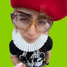 Märía (@nospegann)