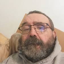 Who's willing to do it with me? 💦