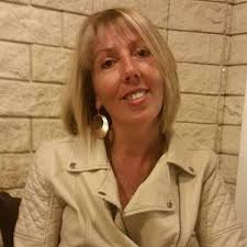 Lorraine JOLLY (PROCTER & GAMBLE