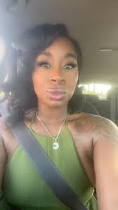 Cassie Cherry's Instagram, Twitter & Facebook